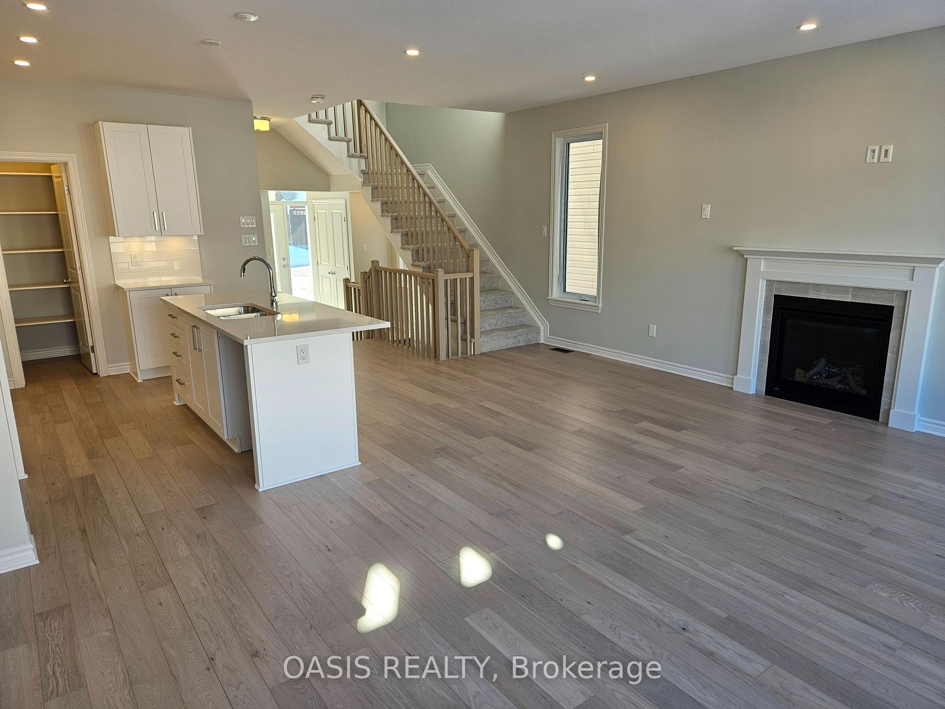 Photo 8 of 530 Sonmarg Crescent, Ottawa, Barrhaven - Half Moon Bay — HOMEH