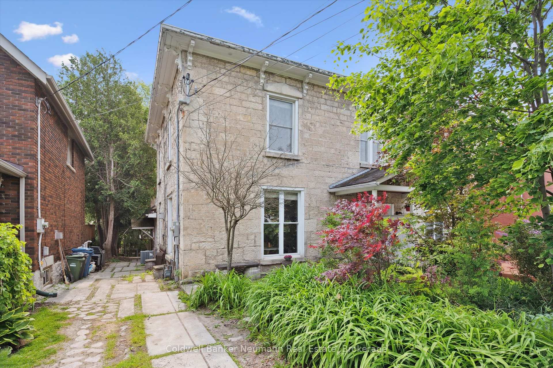 Photo 2 of 36 Waterloo Avenue, Guelph, Downtown — HOMEH