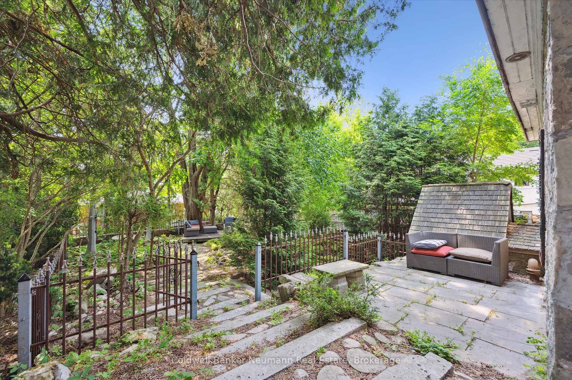 Photo 32 of 36 Waterloo Avenue, Guelph, Downtown — HOMEH