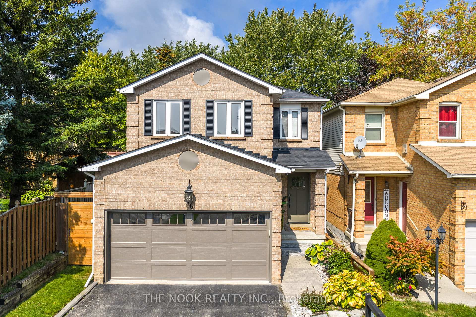 Photo 2 of 6 Stanford Crescent, Clarington, Newcastle — HOMEH