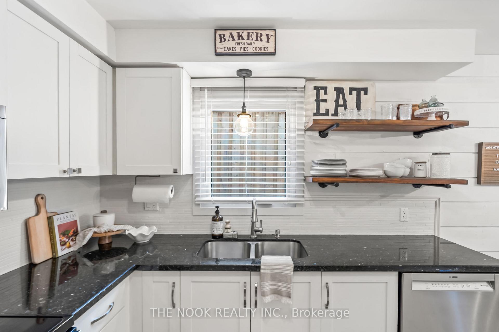 Photo 11 of 6 Stanford Crescent, Clarington, Newcastle — HOMEH