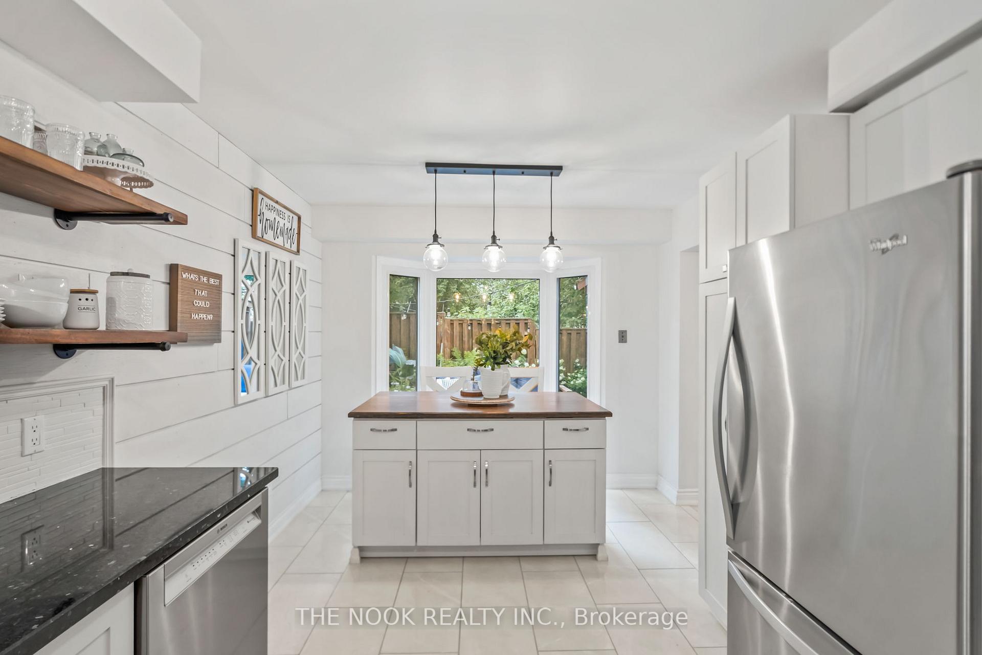Photo 13 of 6 Stanford Crescent, Clarington, Newcastle — HOMEH