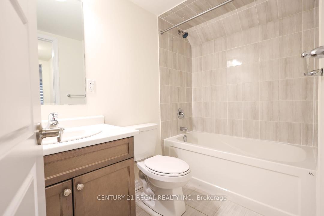 Photo 15 of 2440 Fall Harvest Crescent, Pickering, Rural Pickering — HOMEH