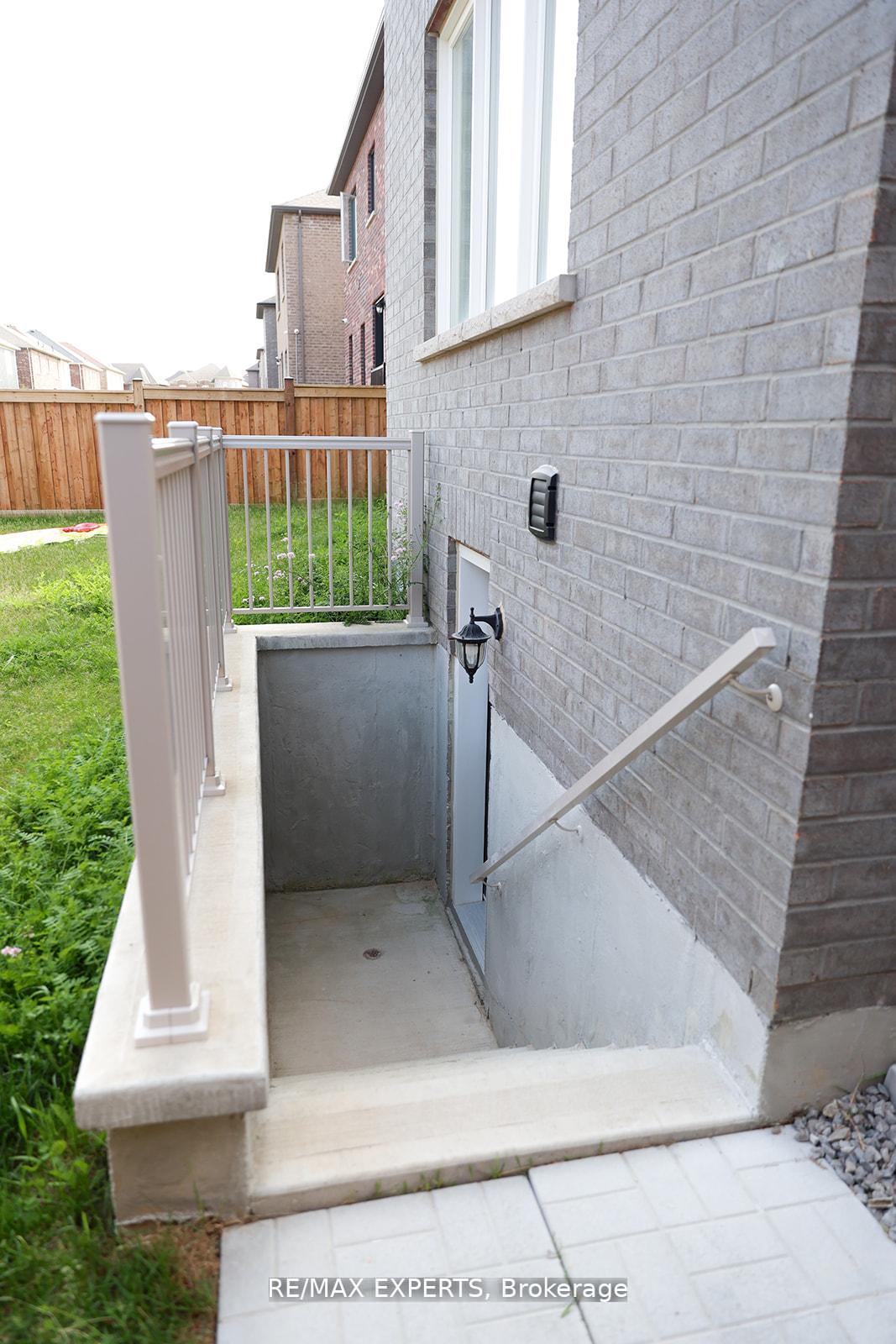 Photo 31 of Unit Lower, 1343 Harrington Street, Innisfil, Lefroy — HOMEH