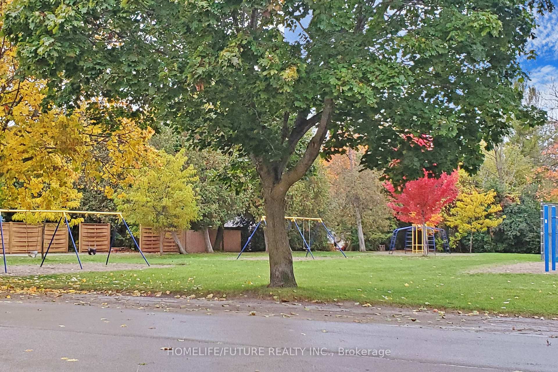 Photo 24 of 54 Terry Clayton Avenue, Brock, Beaverton — HOMEH
