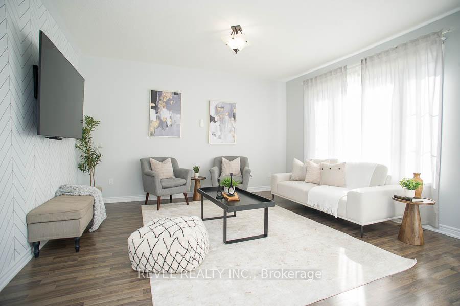 Photo 8 of 2 Attlebery Crescent, Brant, Paris — HOMEH
