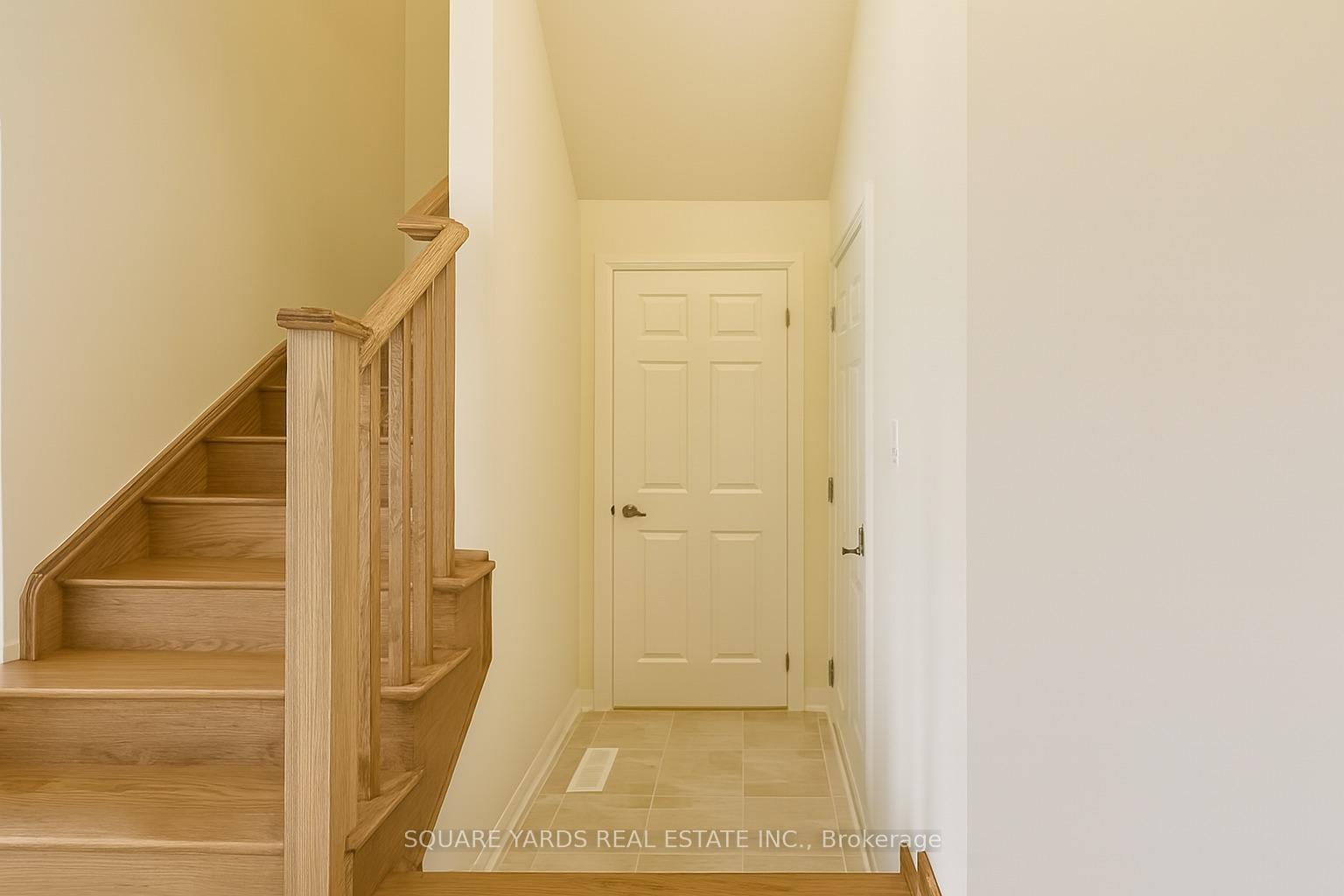 Photo 11 of 24 Riley Park Drive, Haldimand — HOMEH