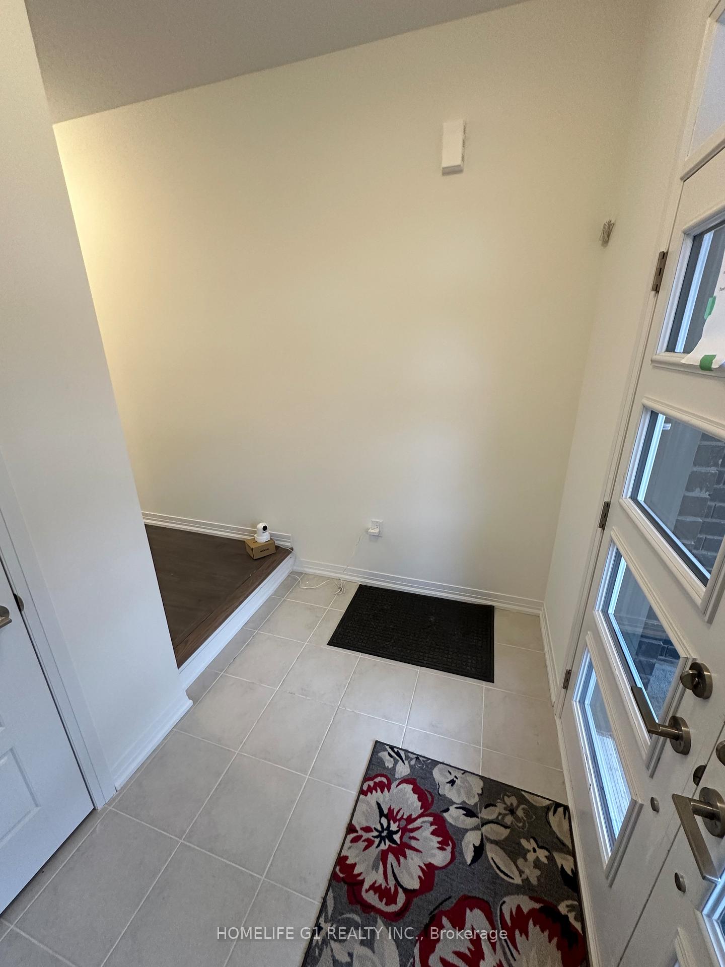 Photo 9 of 82 Hitchman Street, Brant, Paris — HOMEH