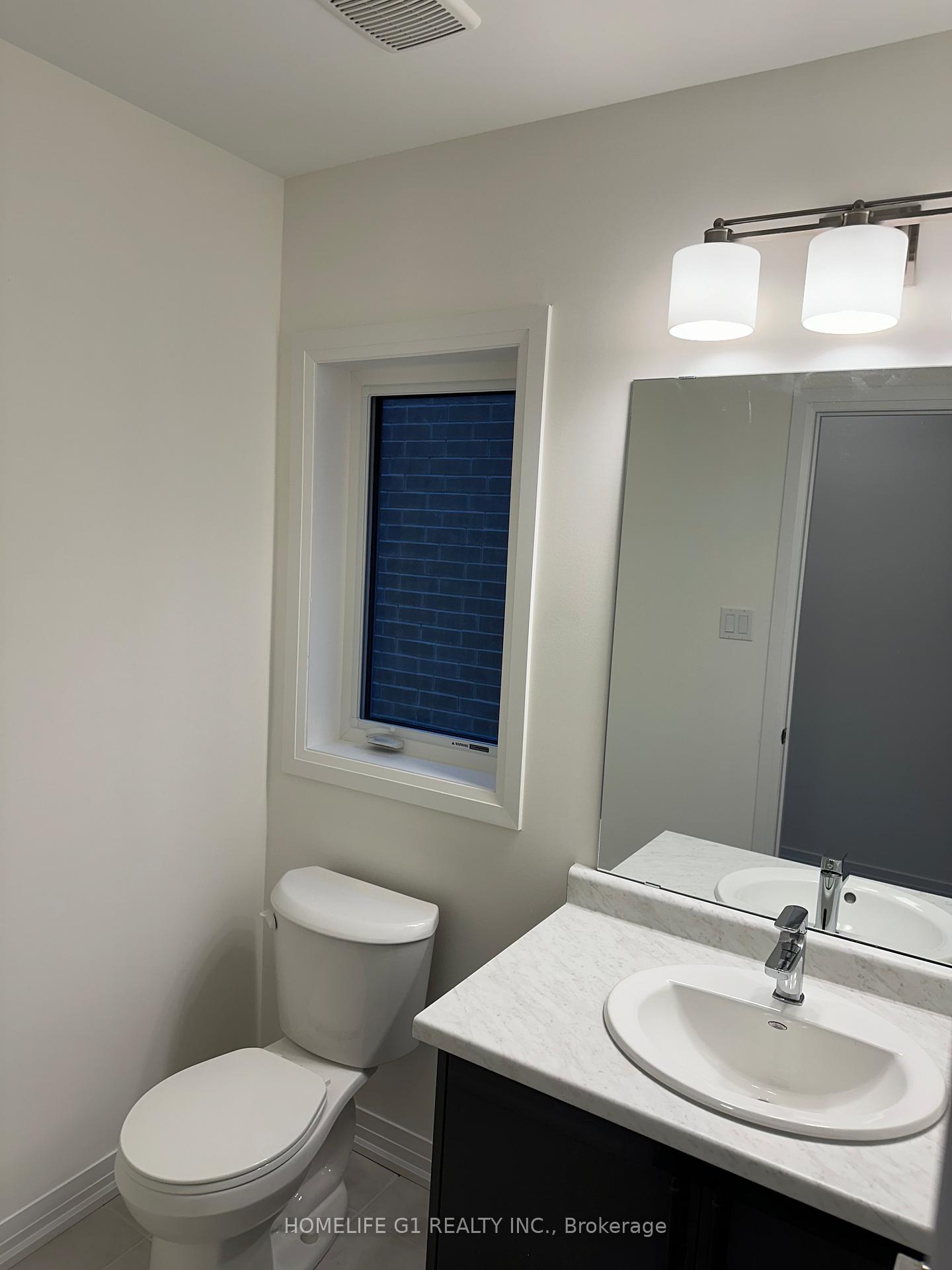 Photo 5 of 82 Hitchman Street, Brant, Paris — HOMEH