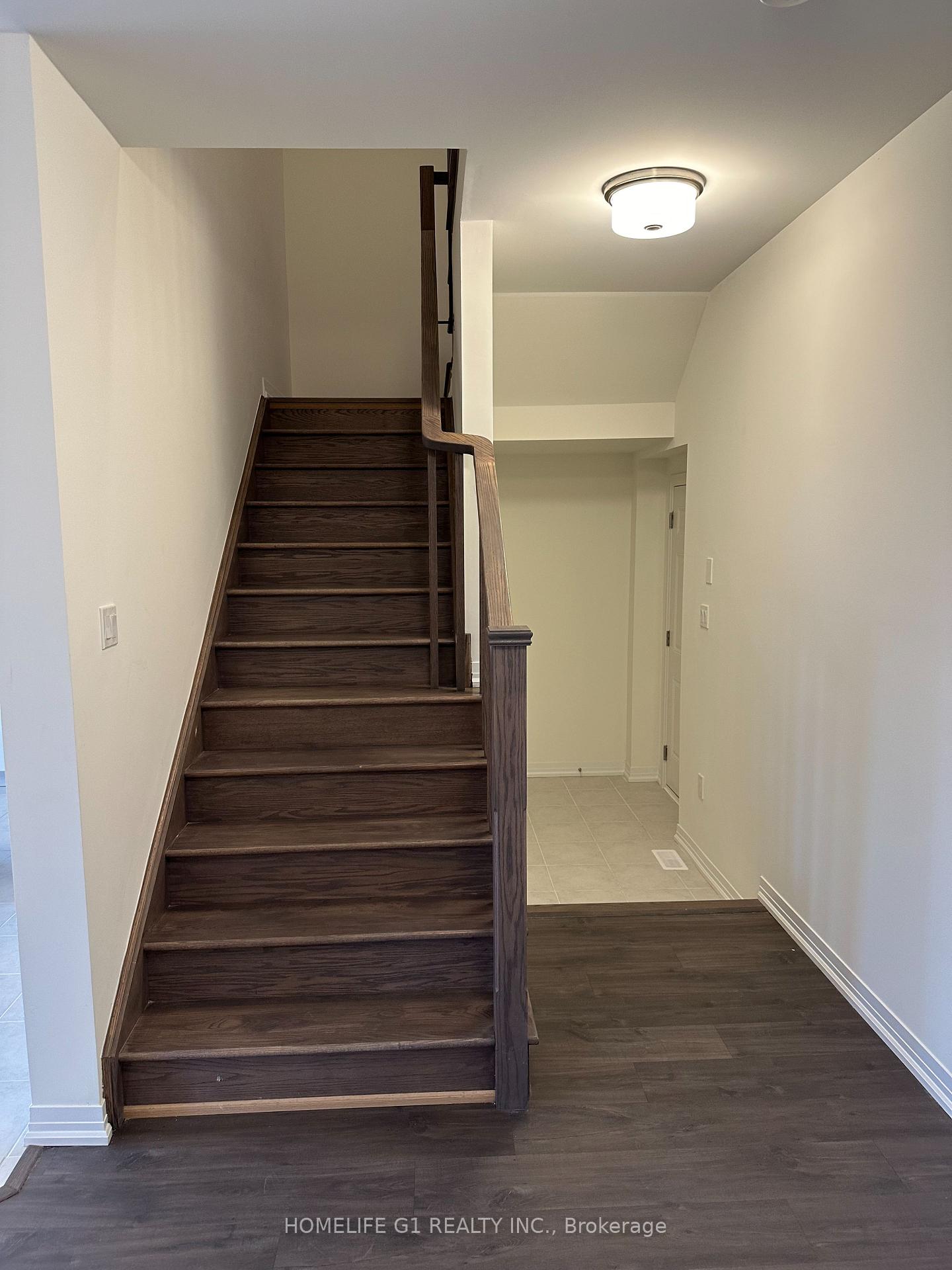 Photo 10 of 82 Hitchman Street, Brant, Paris — HOMEH
