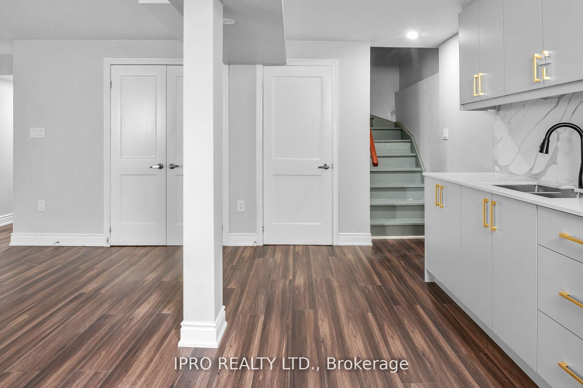 Photo 10 of Unit Basement, 10 Arctic Fox Crescent, Brampton, Sandringham-Wellington — HOMEH