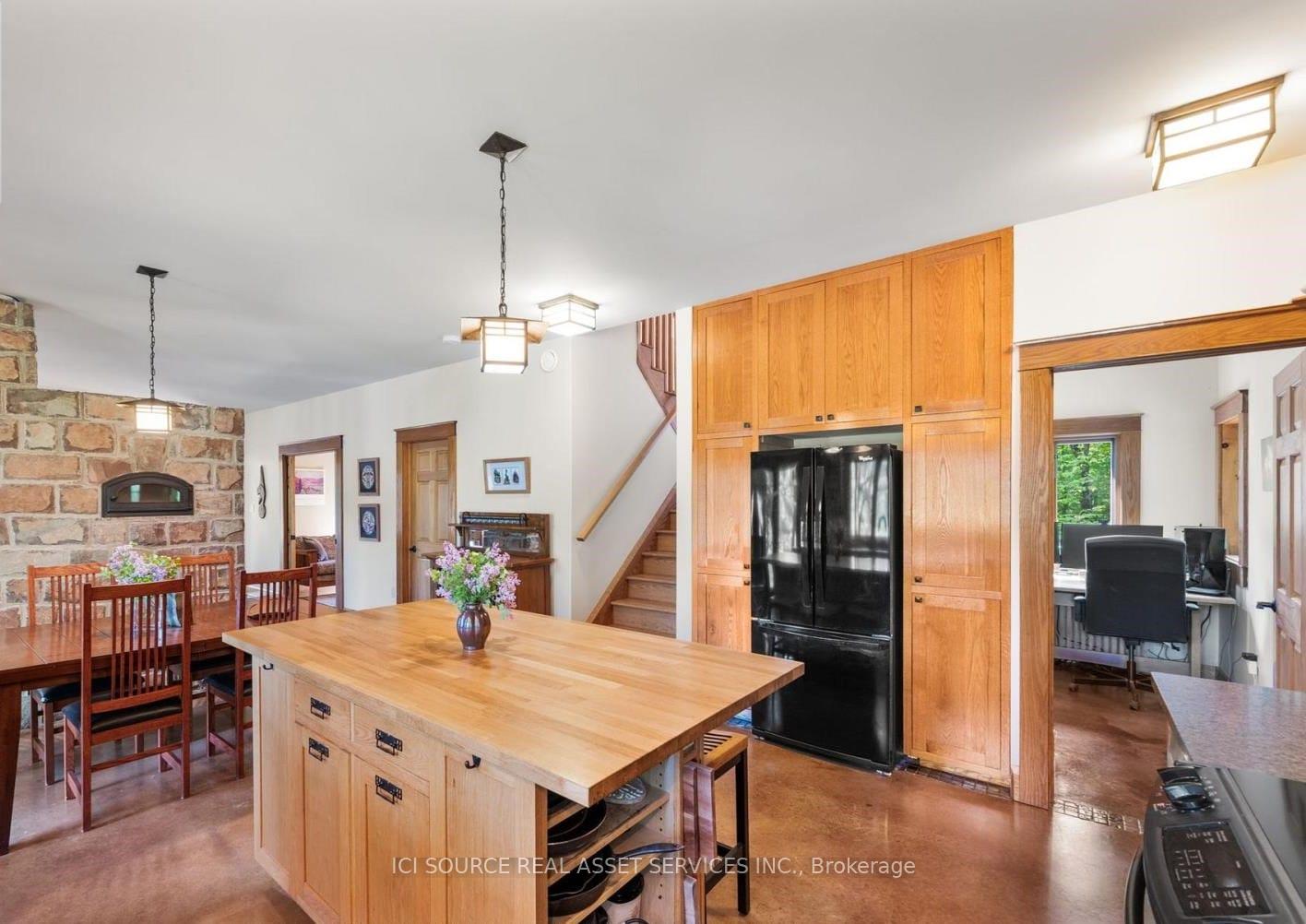 Photo 7 of 1093 Althorpe Road, Tay Valley, Bathurst/Burgess & Sherbrooke (South Sherbrooke) Twp — HOMEH