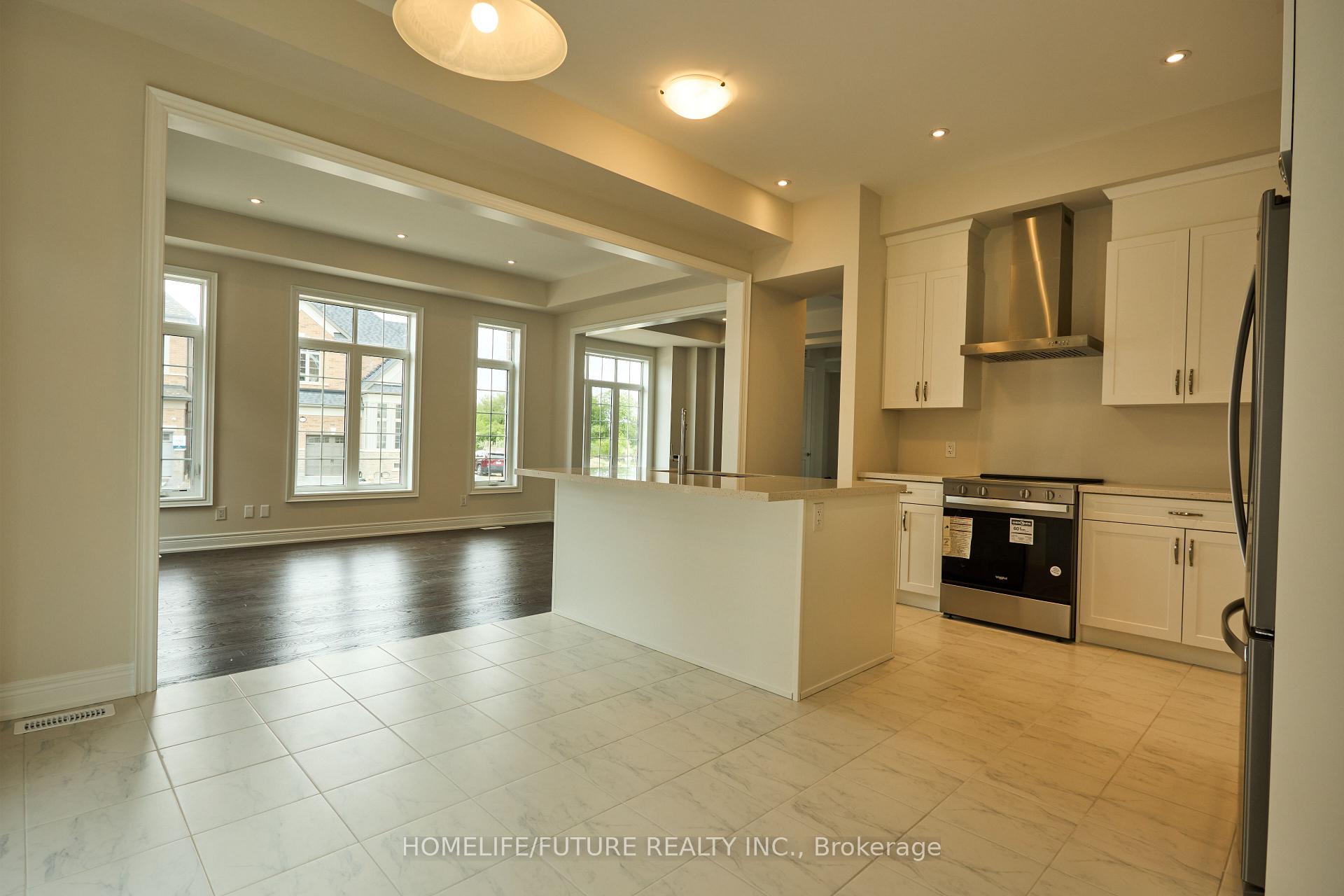 Photo 8 of 111 Pheasant Ridge Drive, Whitby, Rural Whitby — HOMEH