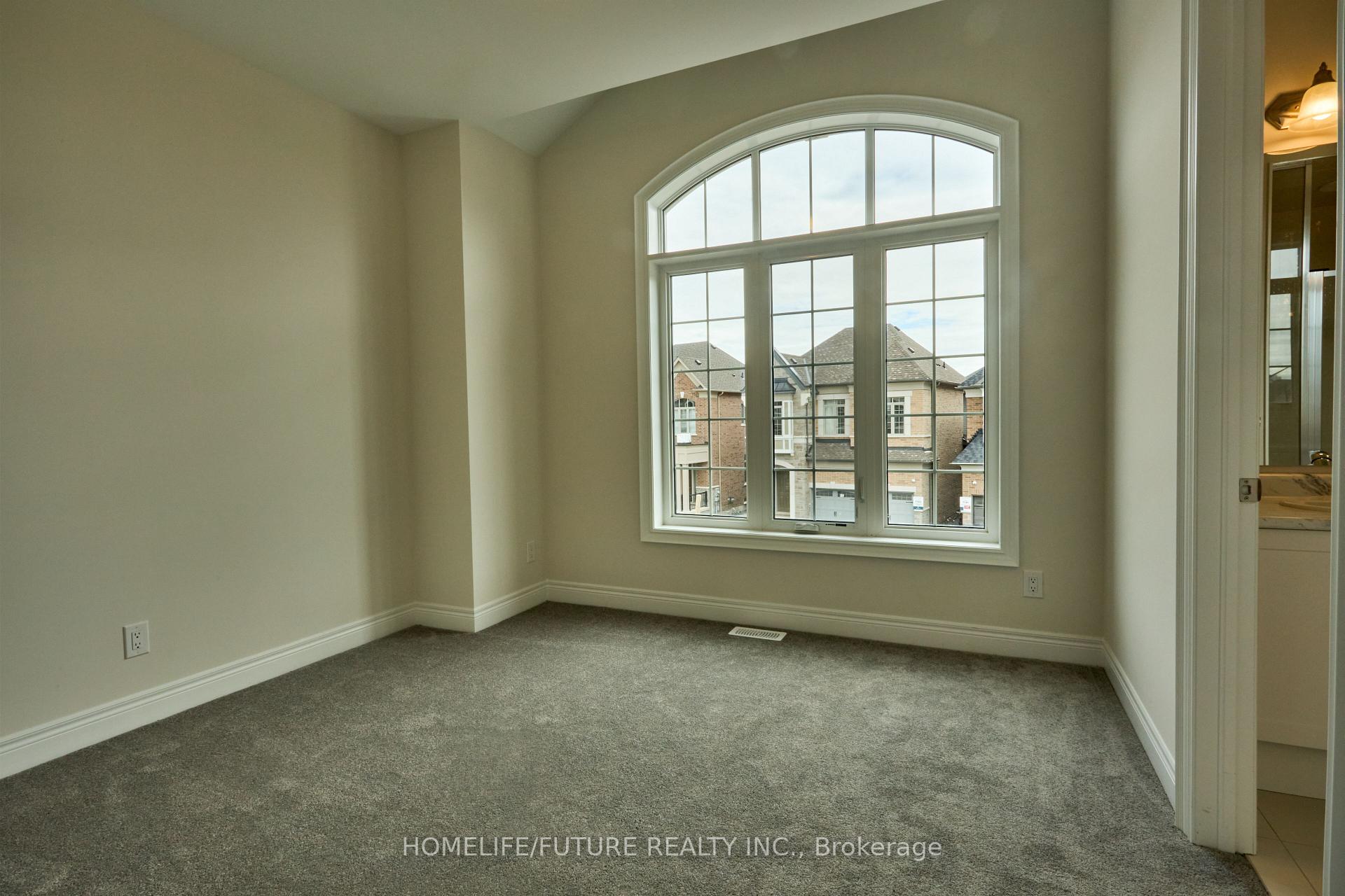 Photo 20 of 111 Pheasant Ridge Drive, Whitby, Rural Whitby — HOMEH