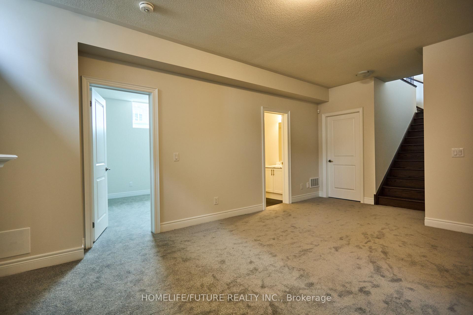 Photo 25 of 111 Pheasant Ridge Drive, Whitby, Rural Whitby — HOMEH