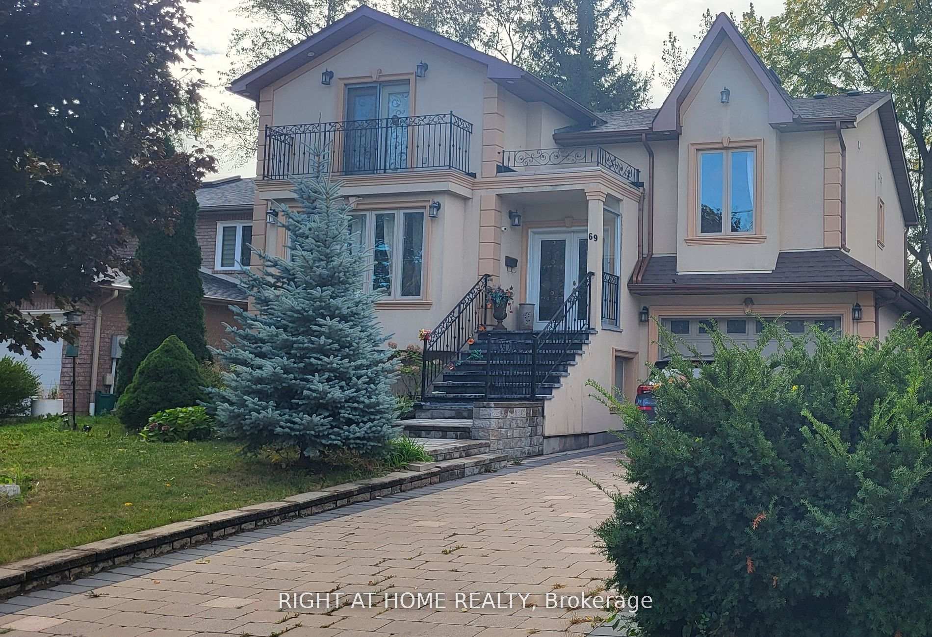 Photo 1 of 69 Morgan Avenue, Markham, Thornhill — HOMEH