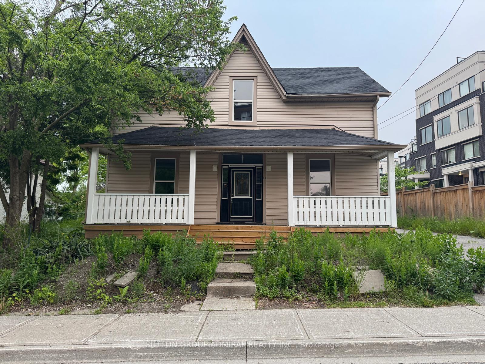 Front of Unit Front, 31 Machell Avenue