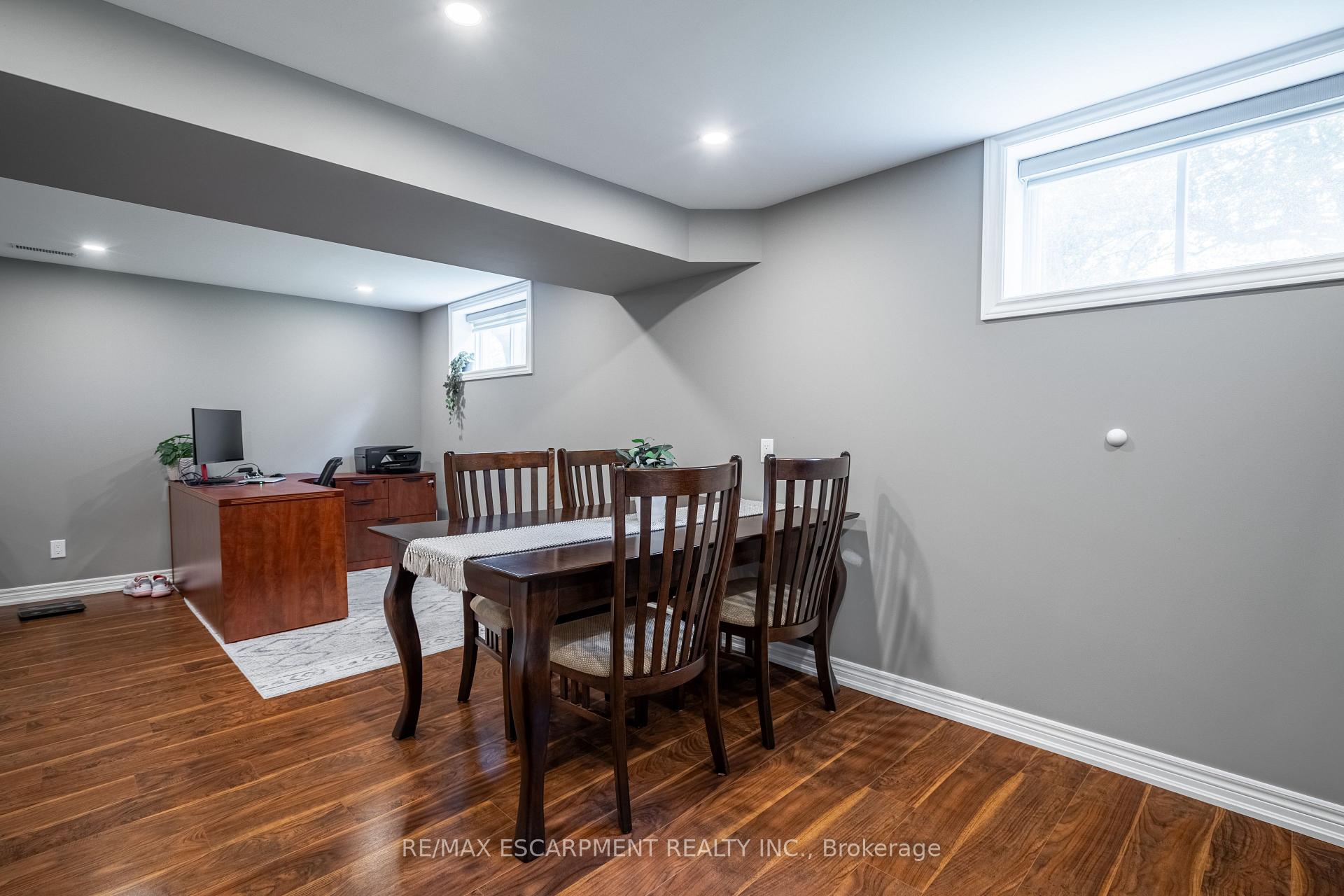 Photo 30 of 12 Southmeadow Court, Hamilton, Stoney Creek — HOMEH