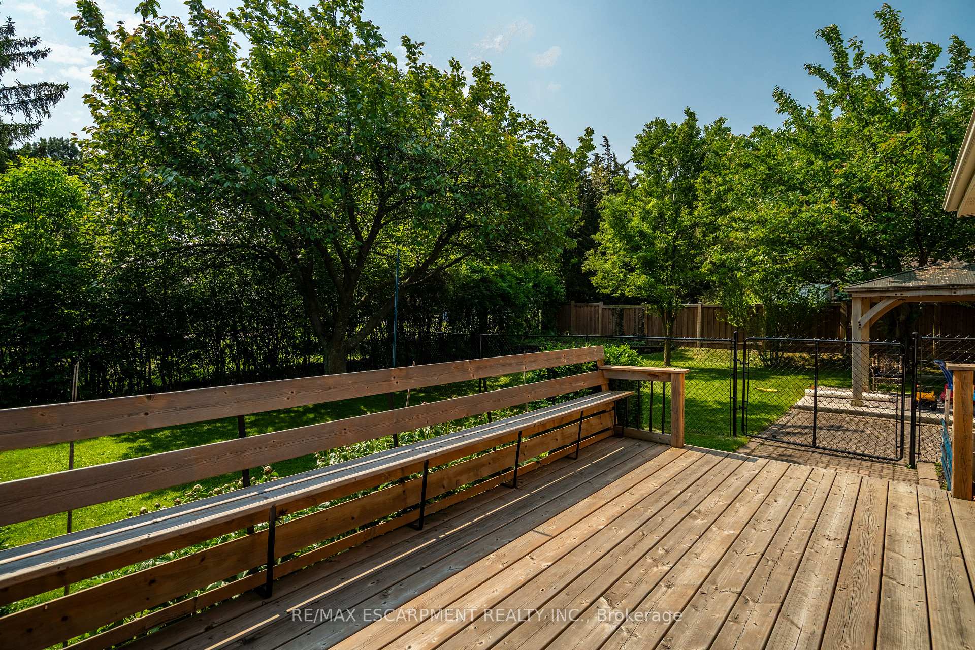 Photo 49 of 12 Southmeadow Court, Hamilton, Stoney Creek — HOMEH