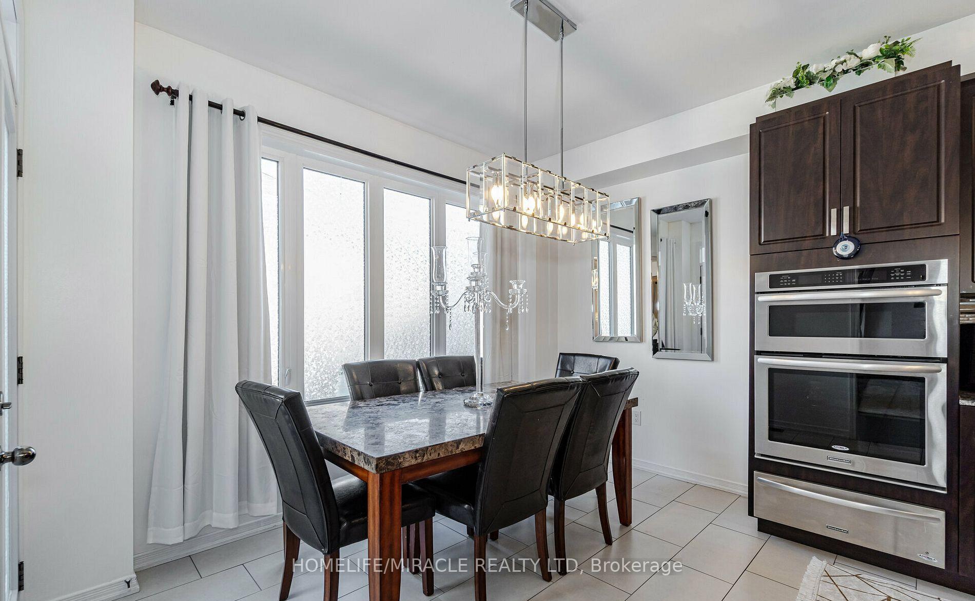 Photo 18 of Unit Main, 5 Felix Close, Brampton, Northwest Brampton — HOMEH