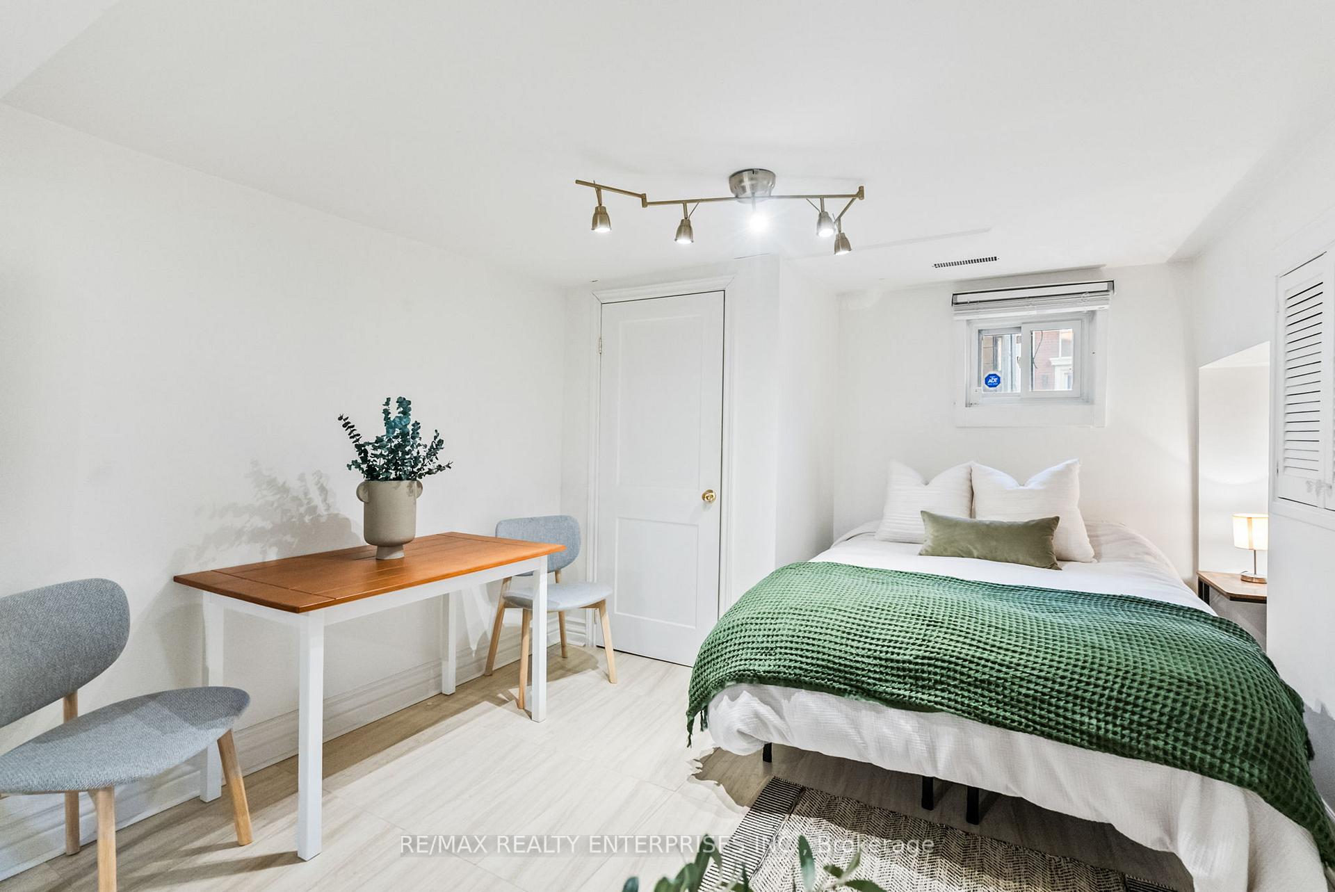 Photo 38 of 5A Sword Street, Toronto, Cabbagetown-South St. James Town — HOMEH