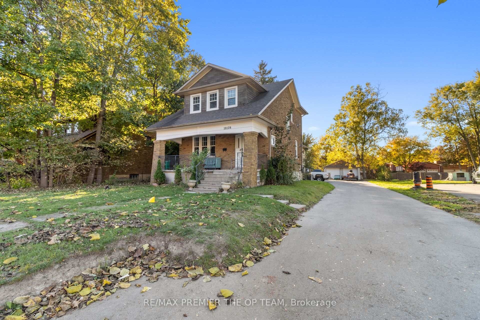 Photo 4 of 10128 Keele Street, Vaughan, Maple — HOMEH