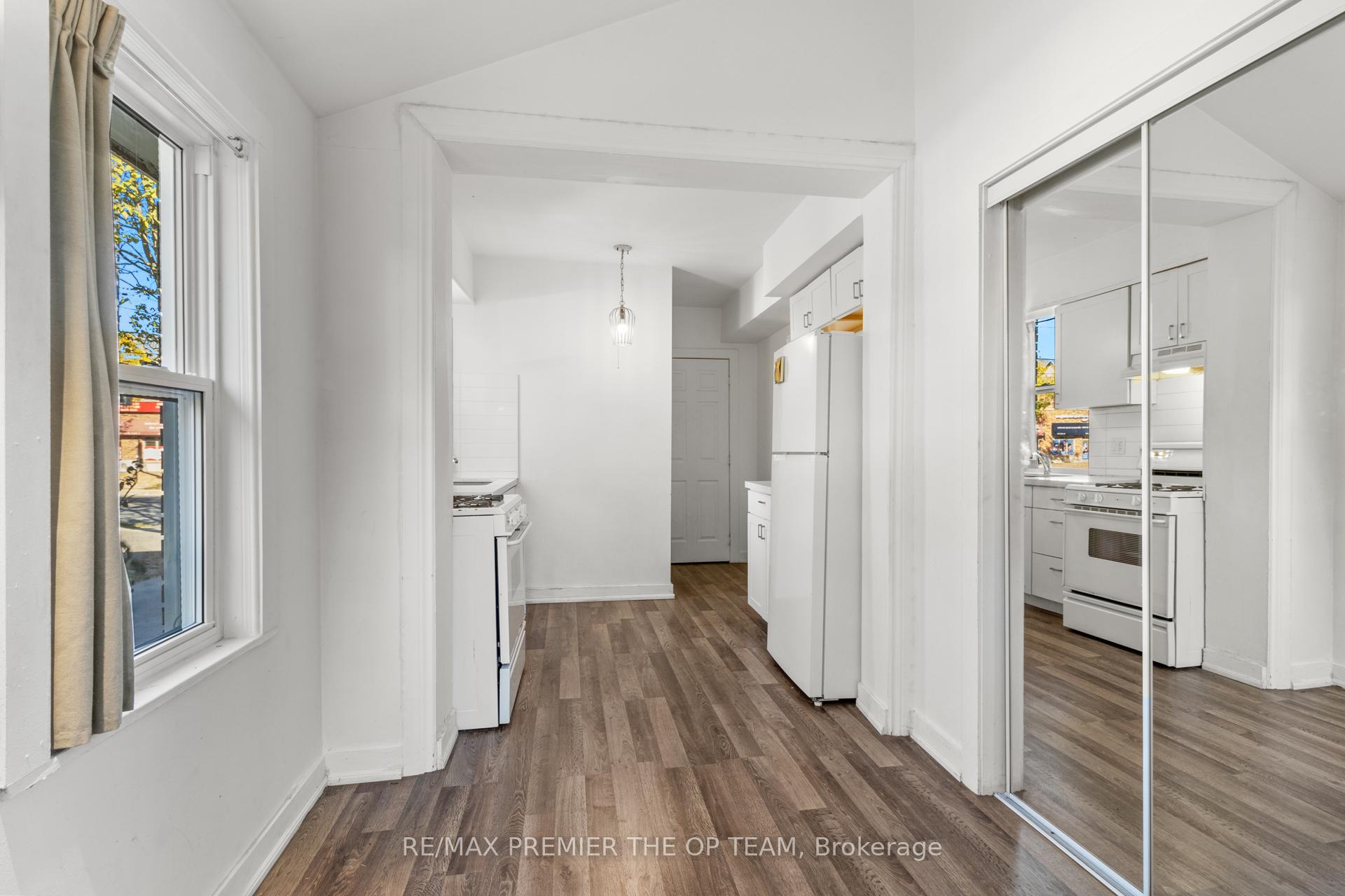 Photo 13 of 10128 Keele Street, Vaughan, Maple — HOMEH