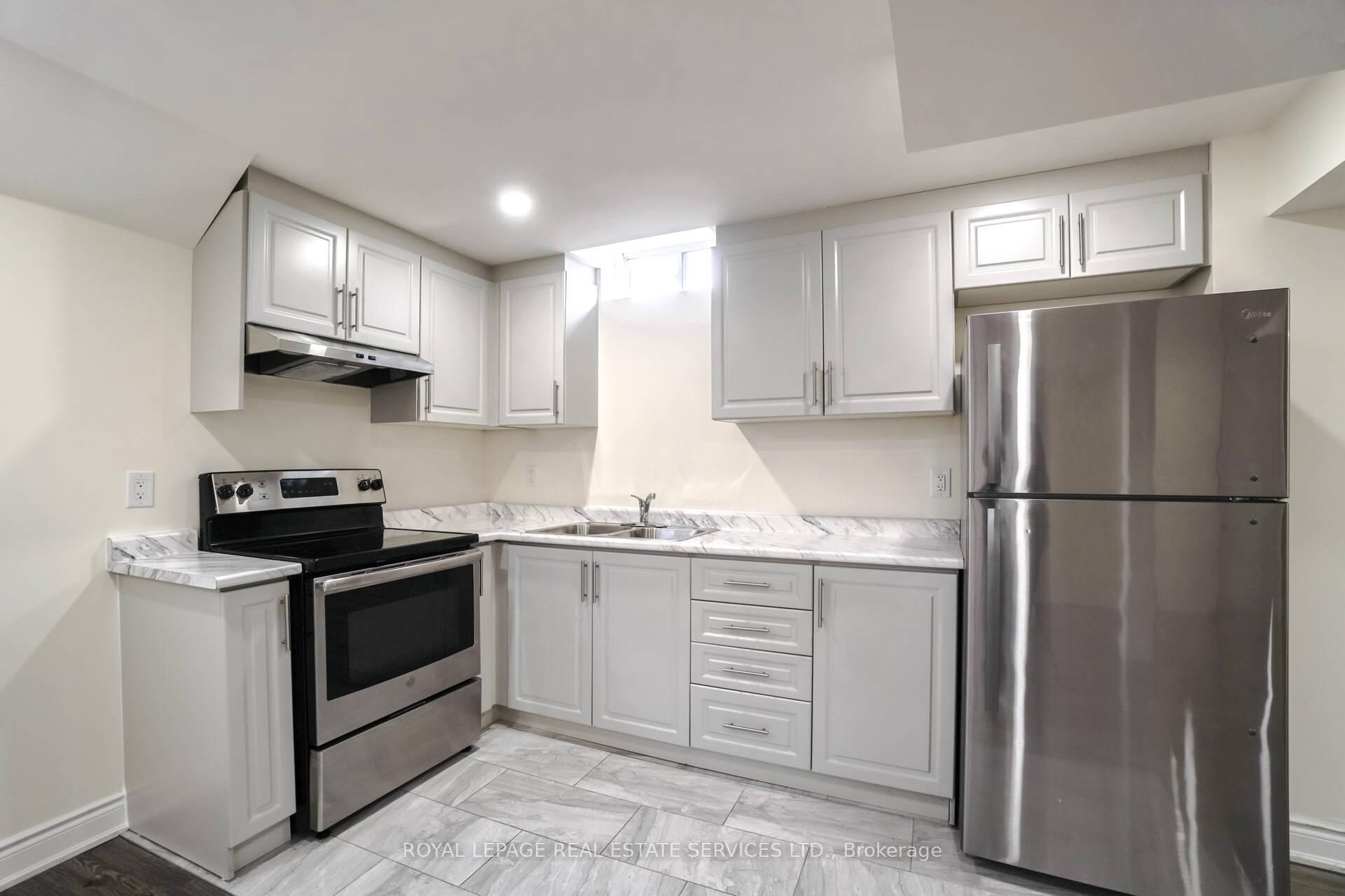 Photo 8 of Unit Bsmt, 30 Messina Avenue, Brampton, Bram West — HOMEH