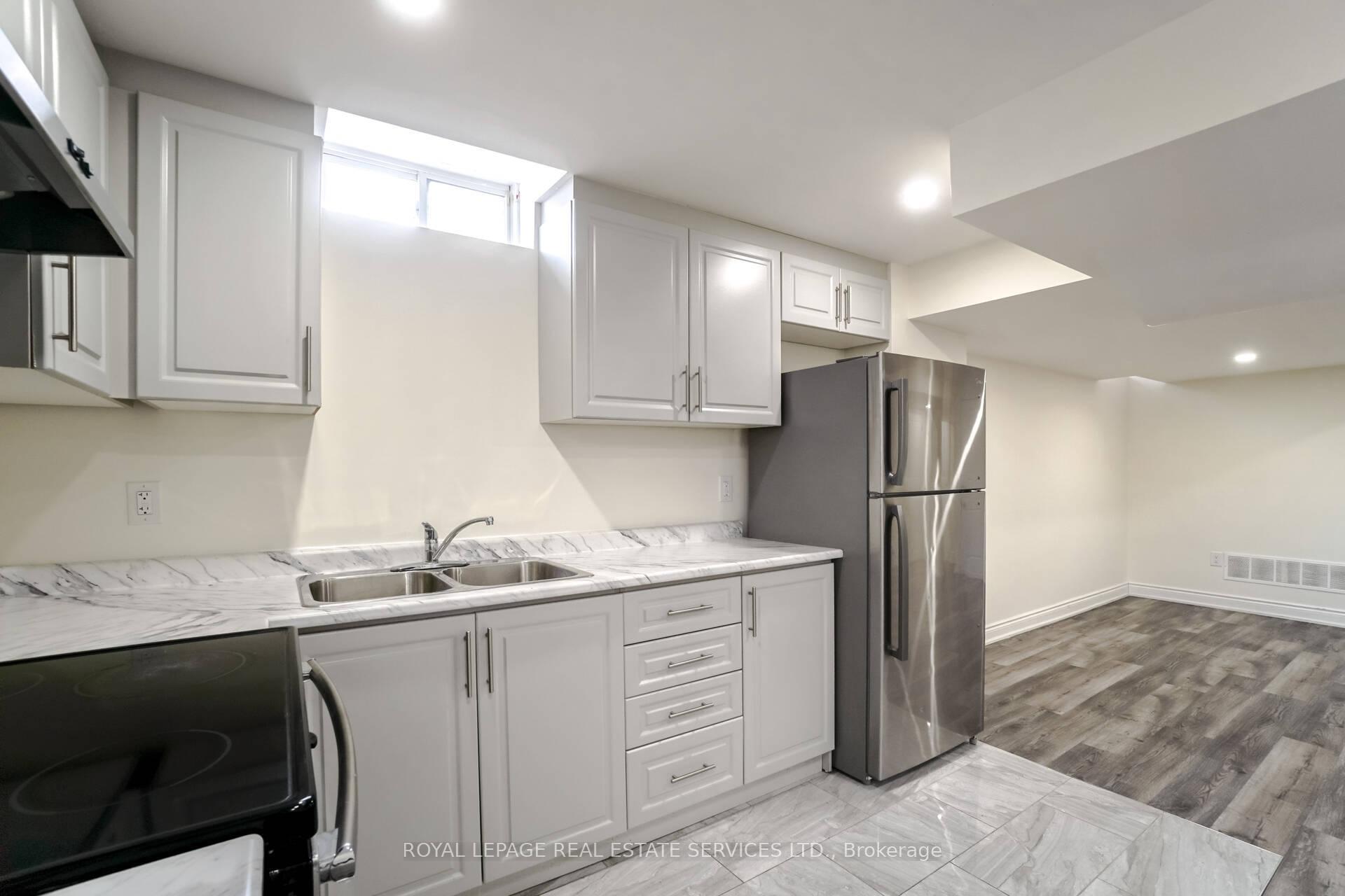 Photo 10 of Unit Bsmt, 30 Messina Avenue, Brampton, Bram West — HOMEH