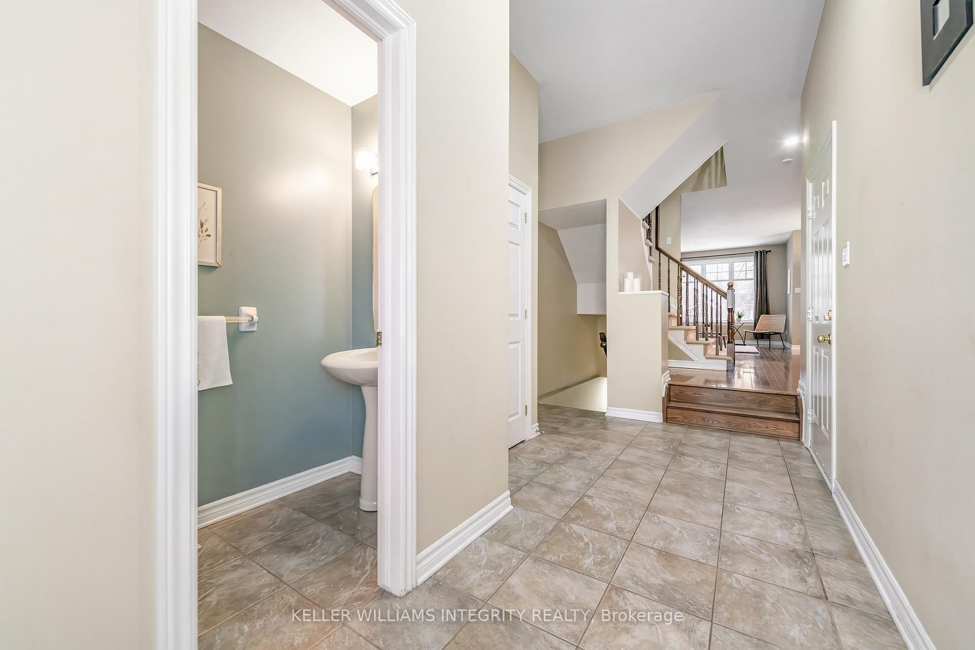 Photo 4 of 73 Hatchley Road, Ottawa, Blossom Park/Kemp Park/Findlay Creek — HOMEH