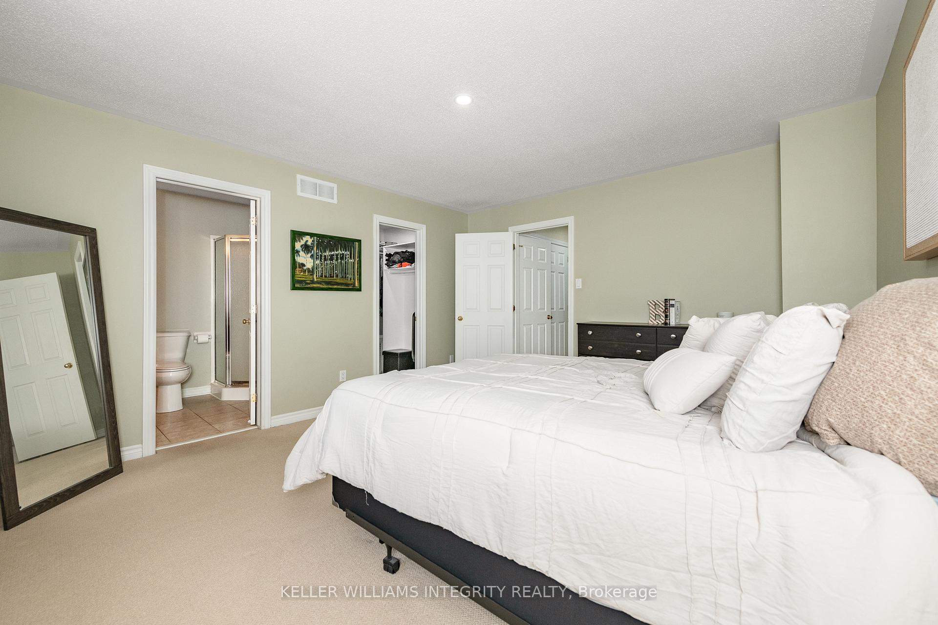 Photo 16 of 73 Hatchley Road, Ottawa, Blossom Park/Kemp Park/Findlay Creek — HOMEH