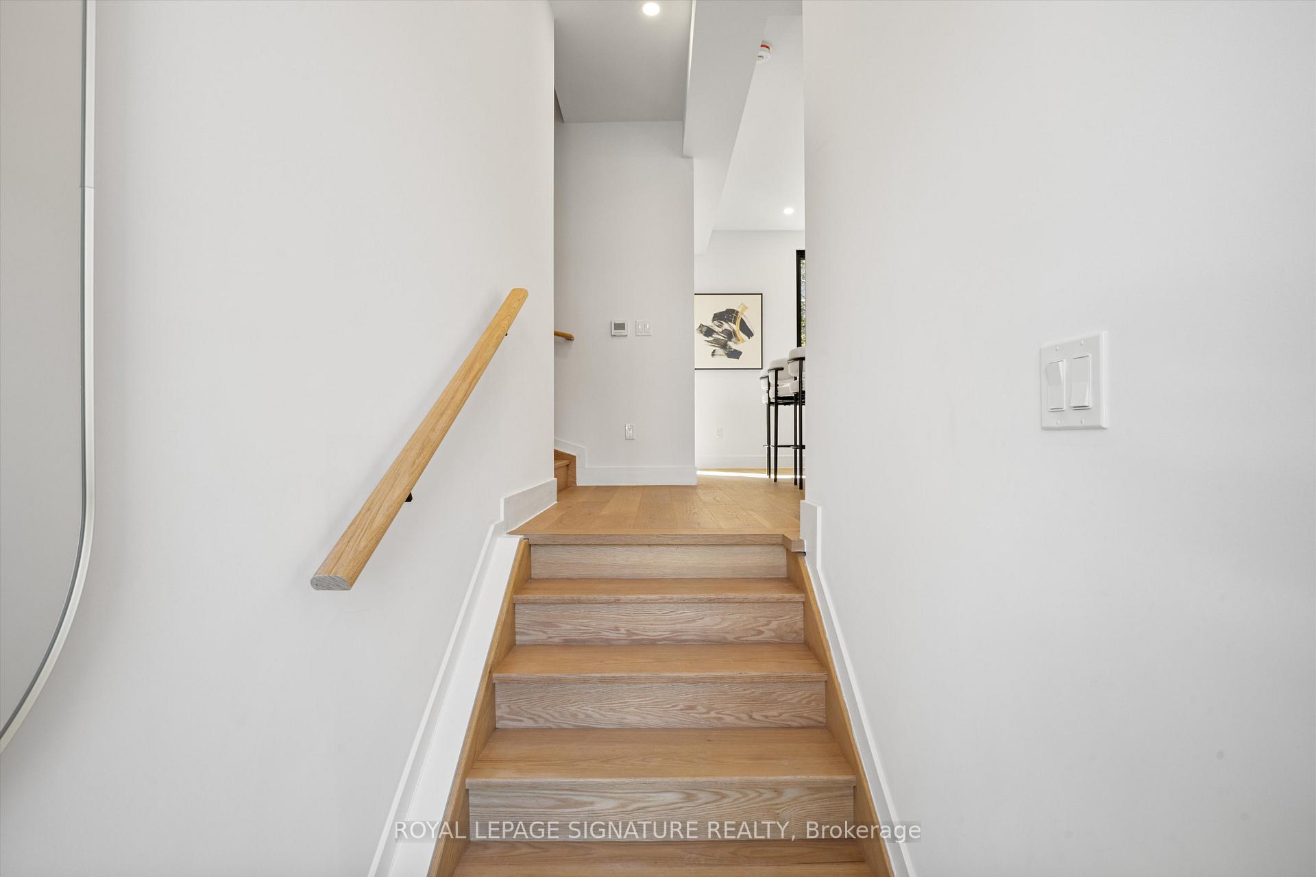 Photo 4 of Unit Main/Upper, 3 Heydon Park Road, Toronto, Little Portugal — HOMEH