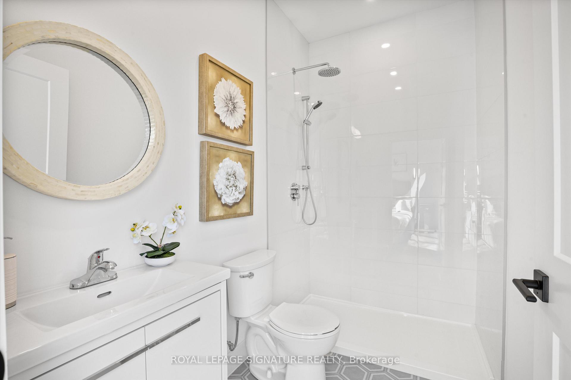 Photo 20 of Unit Main/Upper, 3 Heydon Park Road, Toronto, Little Portugal — HOMEH