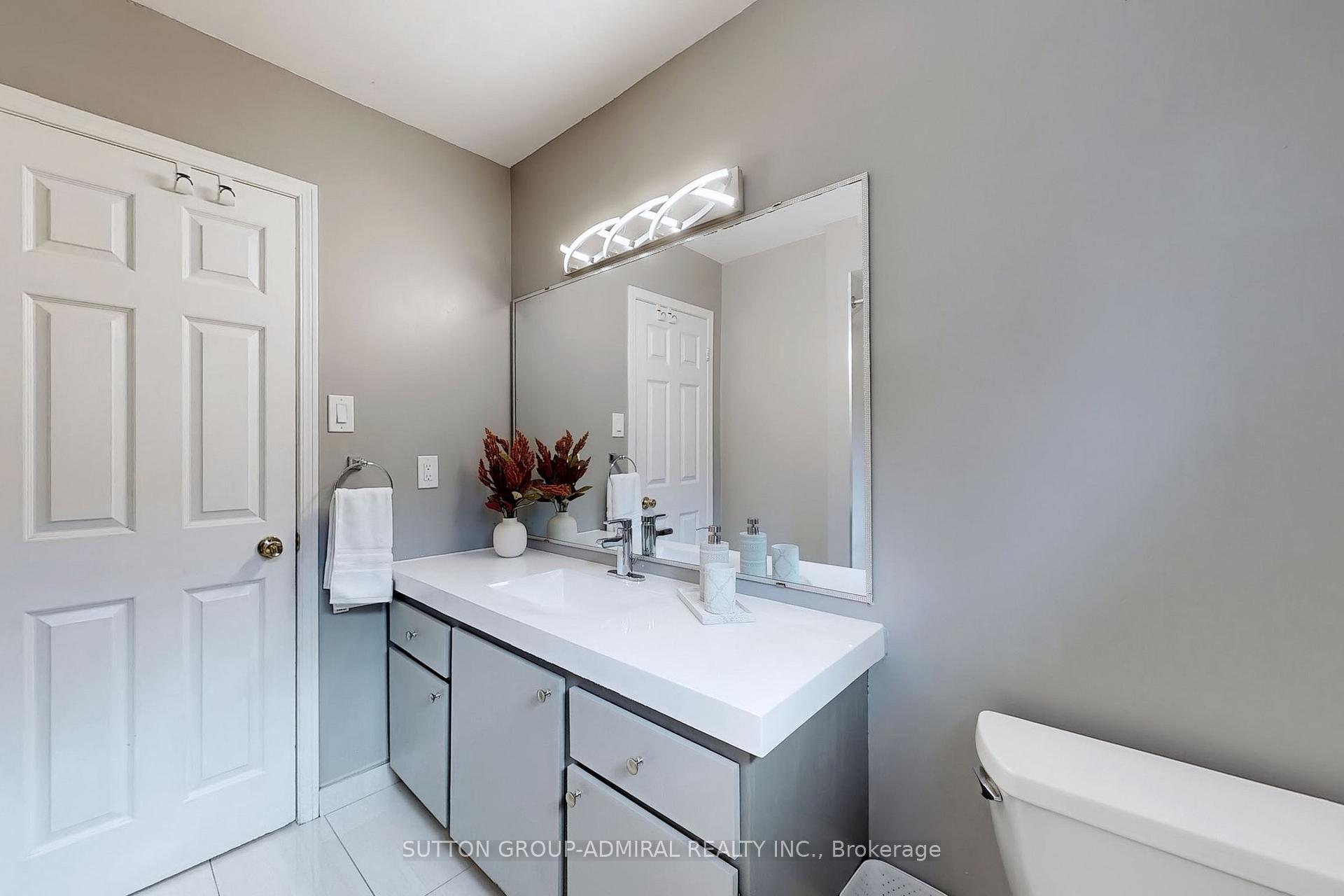 Photo 33 of 5 Kimbergate Way, Vaughan, Brownridge — HOMEH