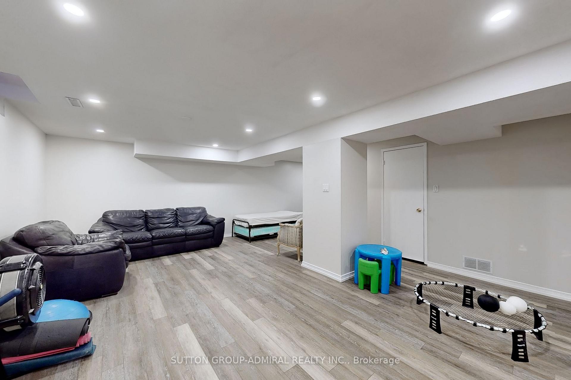 Photo 43 of 5 Kimbergate Way, Vaughan, Brownridge — HOMEH