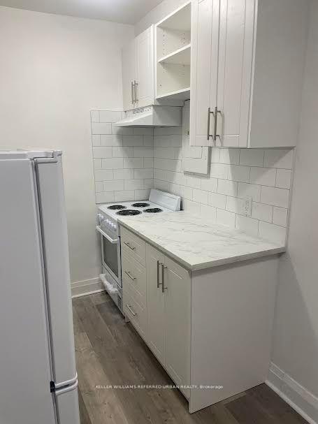 Photo 5 of Unit 6, 137 Eglinton Avenue W, Toronto, Yonge-Eglinton — HOMEH