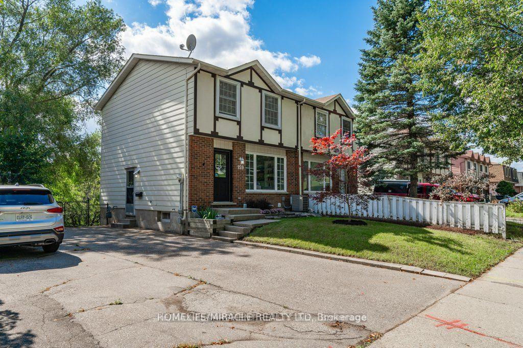Front of 159 Old Carriage Drive