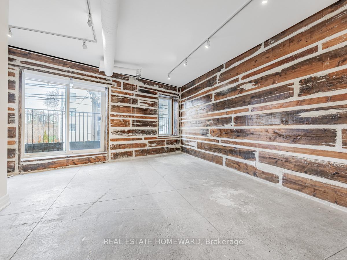 Photo 3 of Unit 2nd Floor, 1637 Gerrard Street E, Toronto, Woodbine Corridor — HOMEH