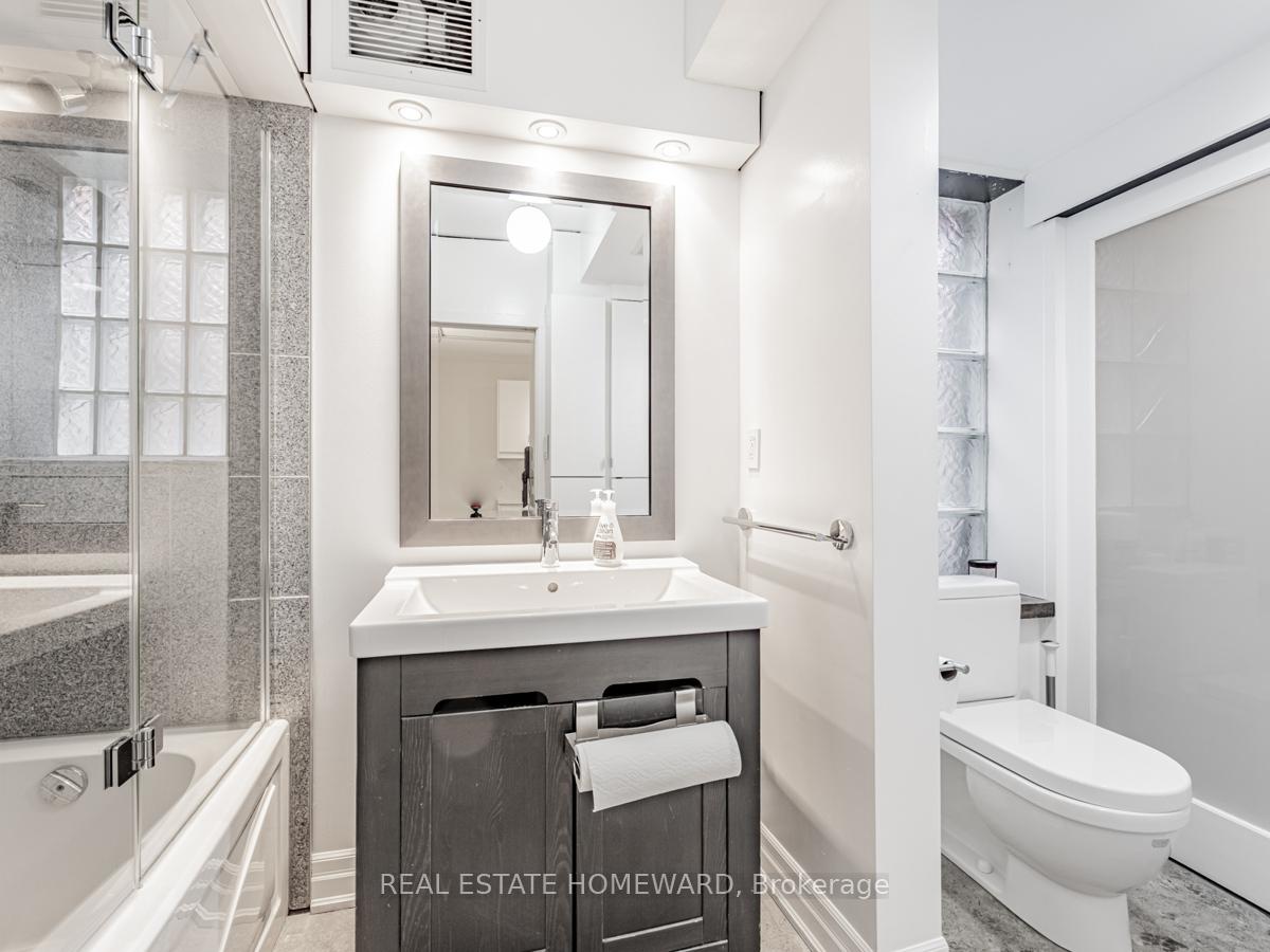 Photo 12 of Unit 2nd Floor, 1637 Gerrard Street E, Toronto, Woodbine Corridor — HOMEH