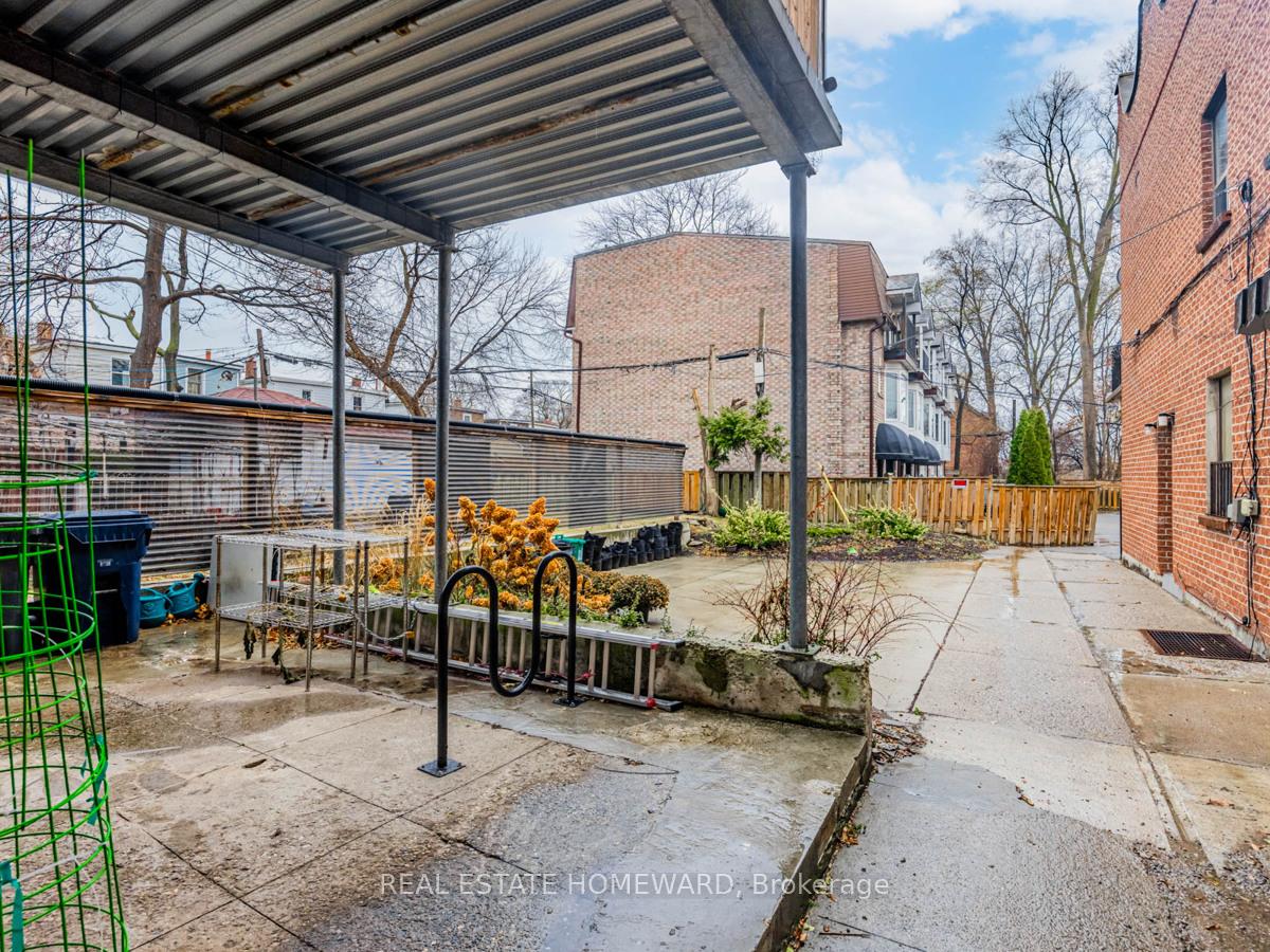 Photo 16 of Unit 2nd Floor, 1637 Gerrard Street E, Toronto, Woodbine Corridor — HOMEH