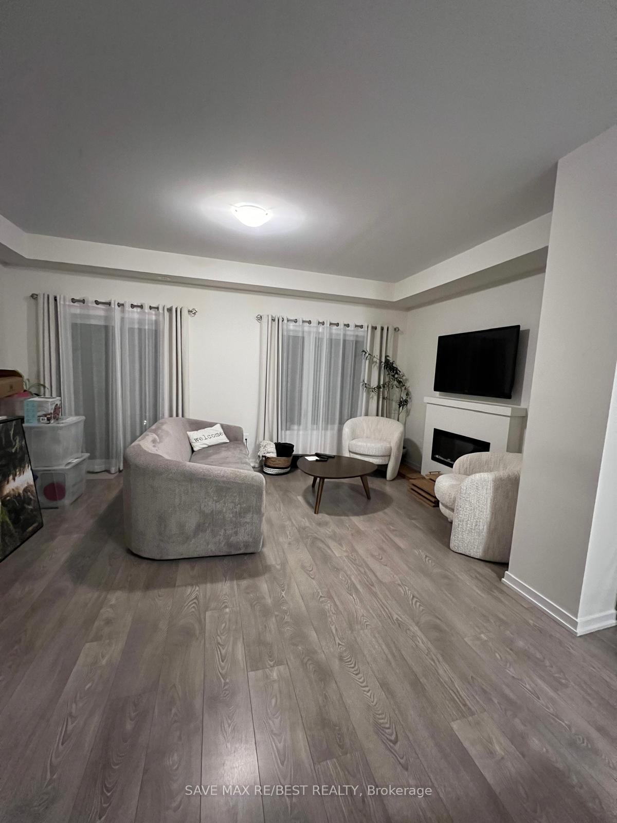 Photo 3 of 10 Heathrow Lane, Caledon, Bolton East — HOMEH