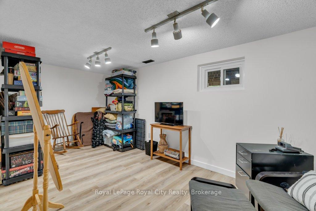 Photo 26 of 93 Hadati Road, Guelph, Grange Road — HOMEH