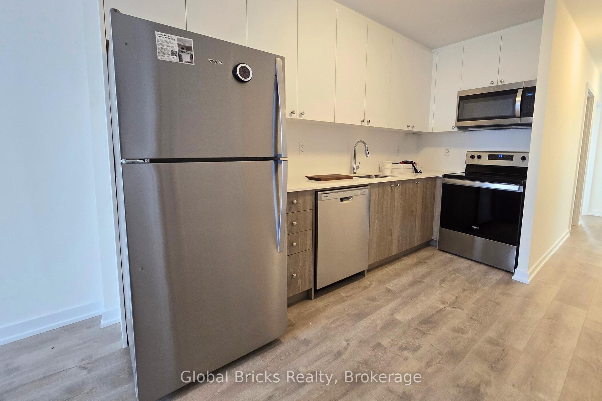 Photo 4 of Unit K17, 40 Palace Street, Kitchener — HOMEH