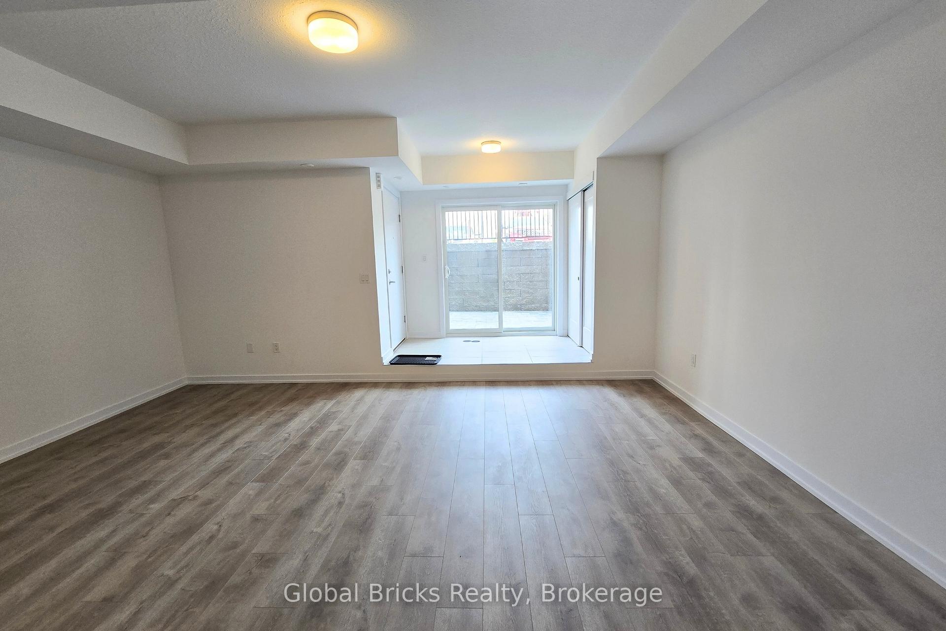 Photo 6 of Unit K17, 40 Palace Street, Kitchener — HOMEH