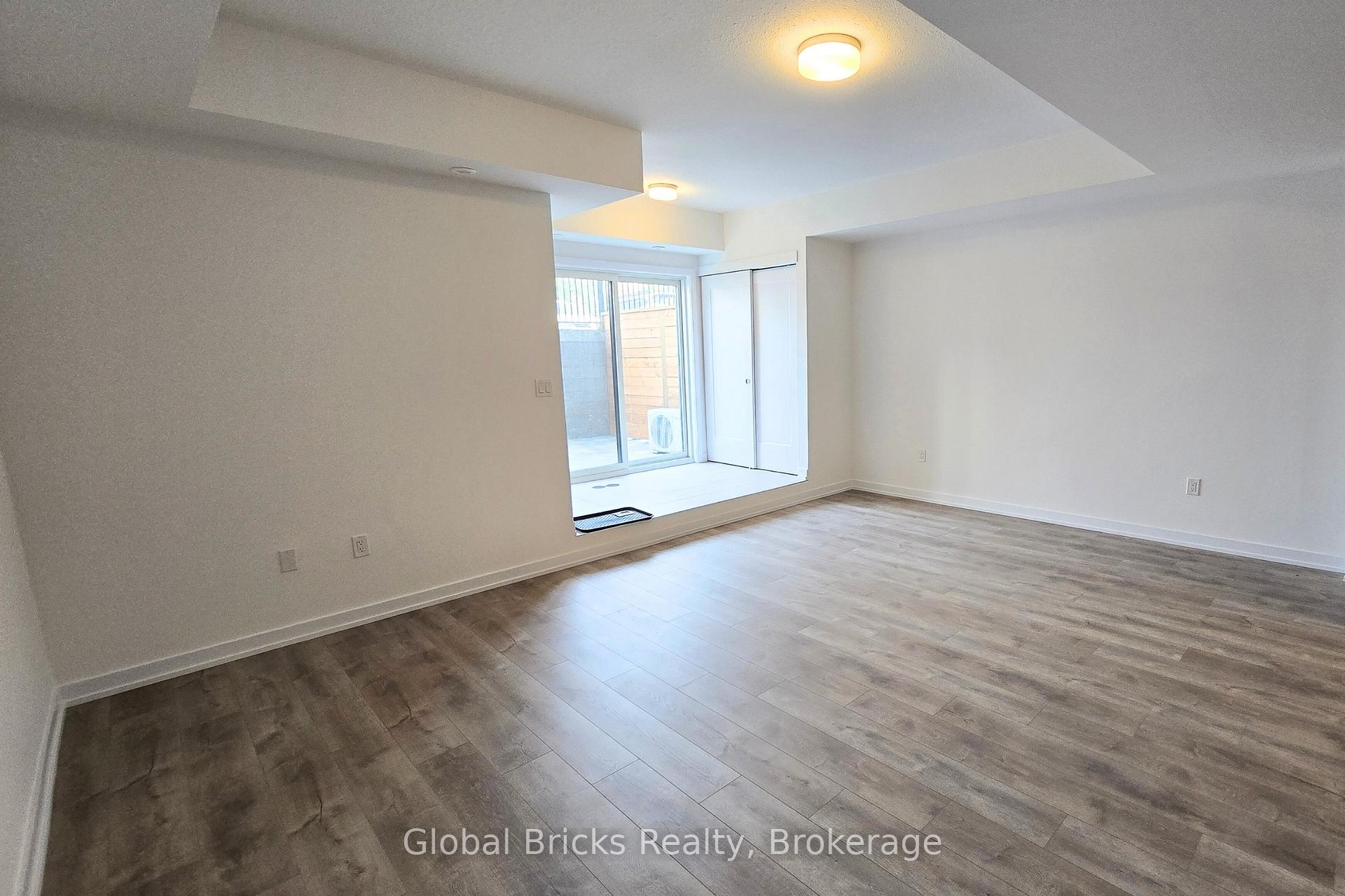 Photo 9 of Unit K17, 40 Palace Street, Kitchener — HOMEH