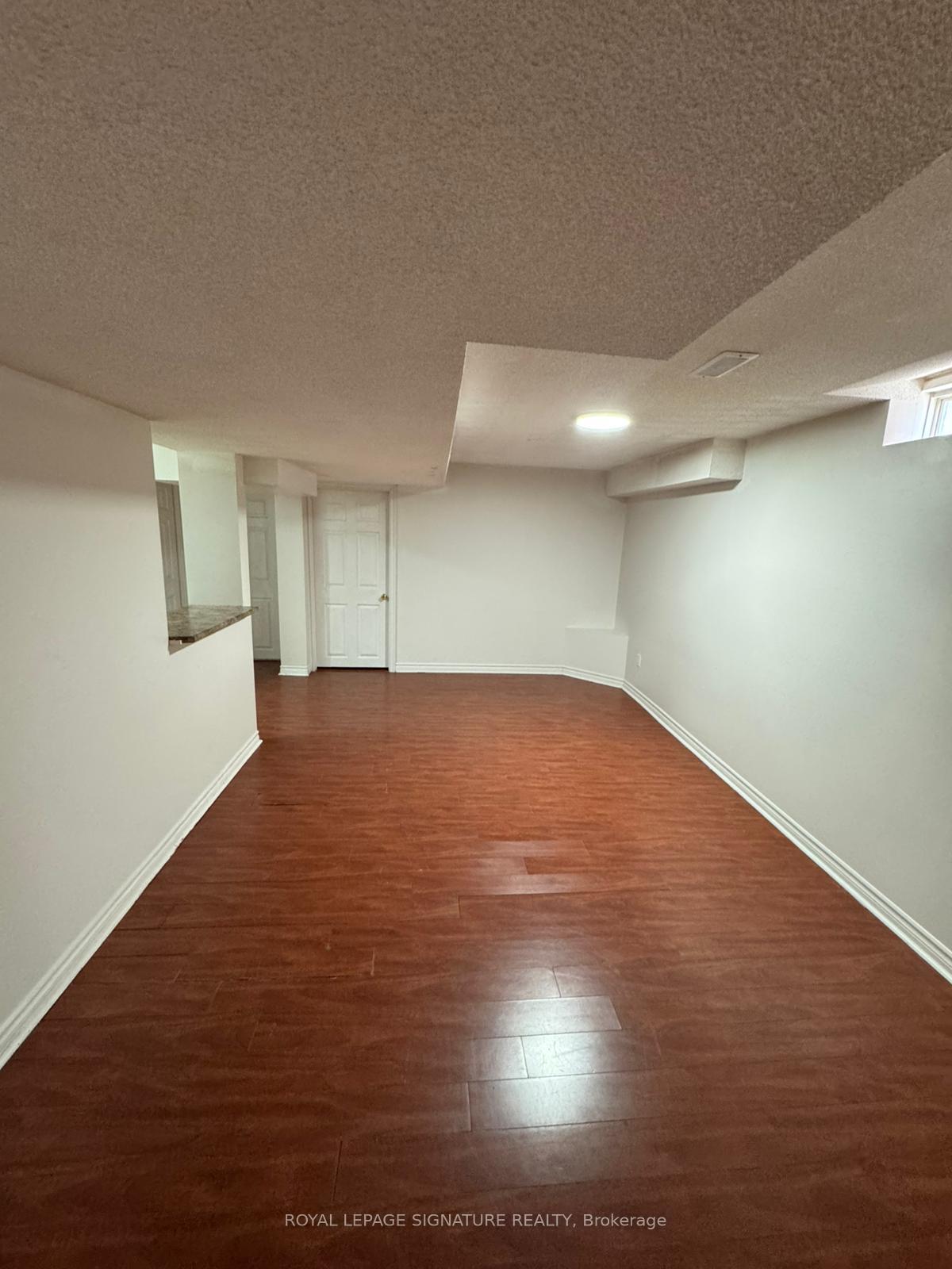 Front of Unit (Lower), 75 Iron Block Drive