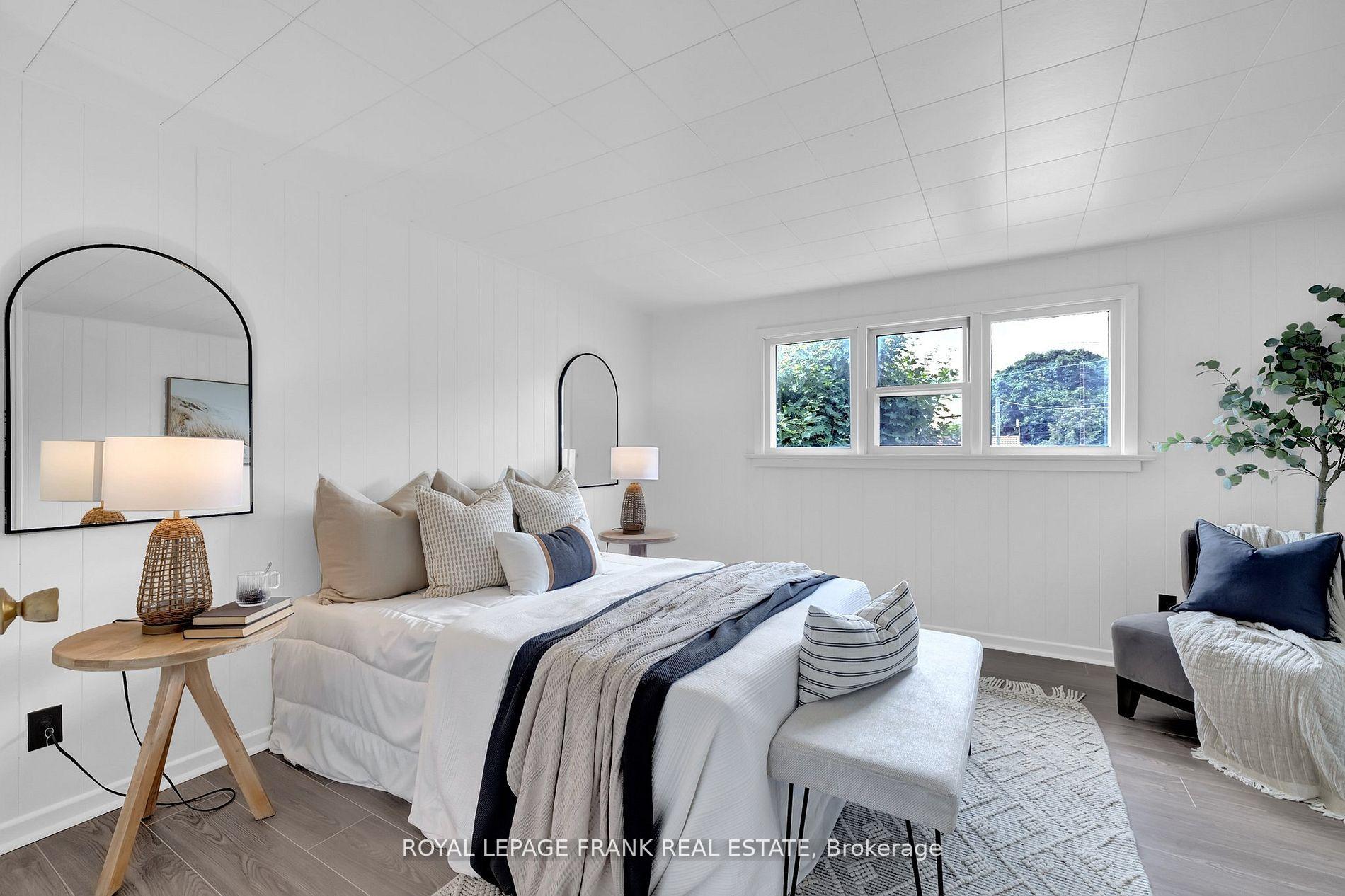 Photo 12 of 17 Phair Avenue, Clarington, Courtice — HOMEH