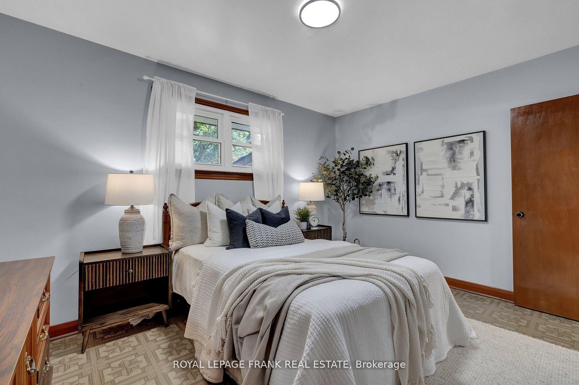 Photo 17 of 17 Phair Avenue, Clarington, Courtice — HOMEH