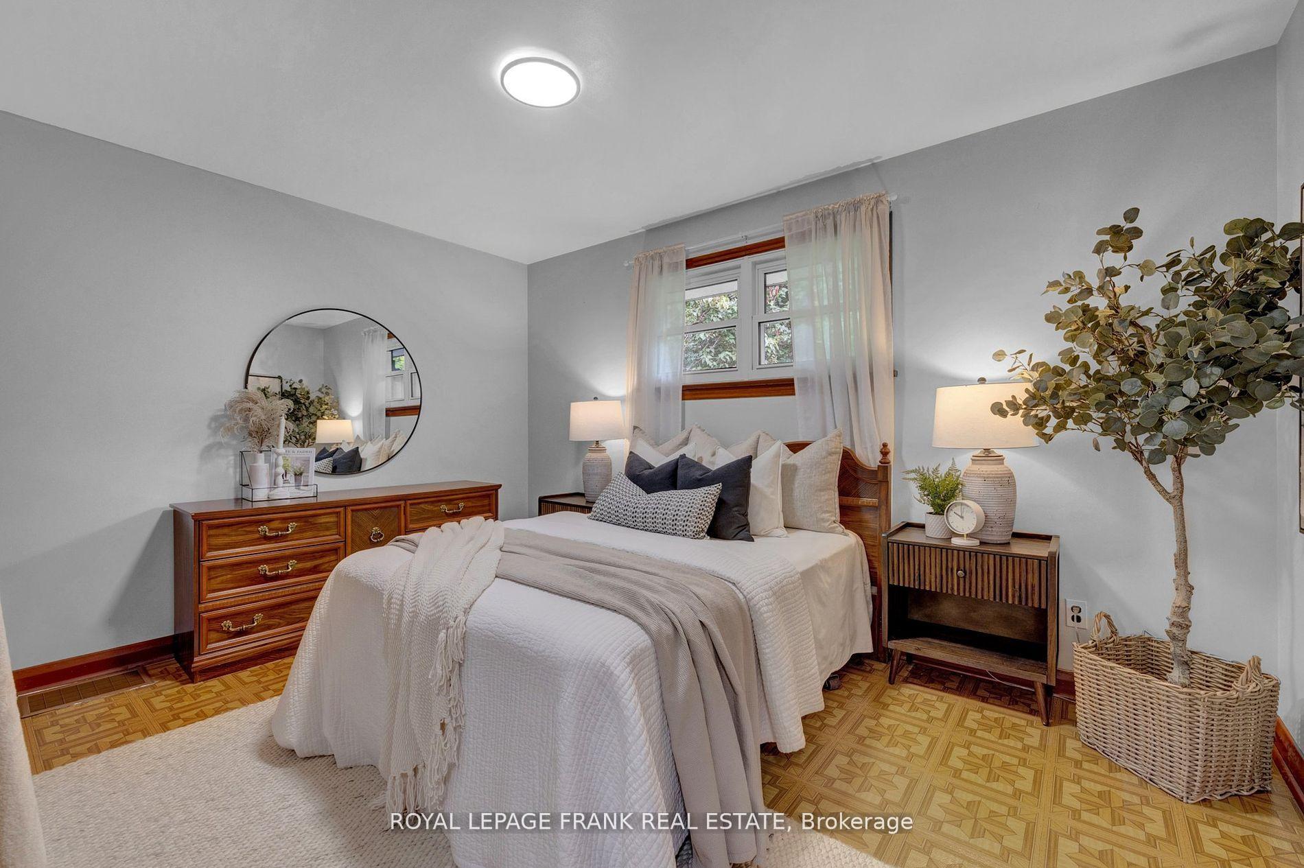 Photo 18 of 17 Phair Avenue, Clarington, Courtice — HOMEH