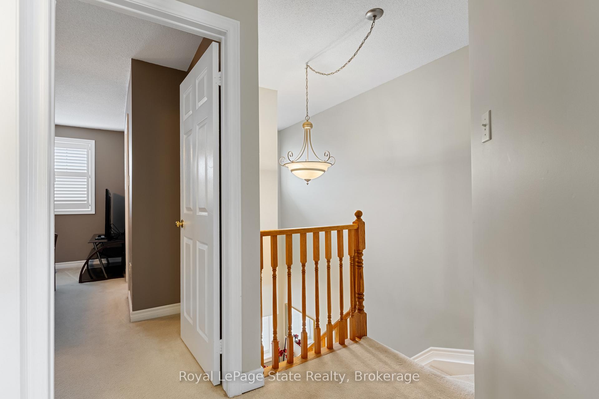 Photo 20 of 13 Walker Court, Grimsby, Grimsby East — HOMEH
